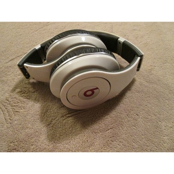 Beats By Dre Monster Studio Headphones - Picture 2 of 4